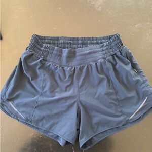 lululemon Hotty Hot HR 4” 10